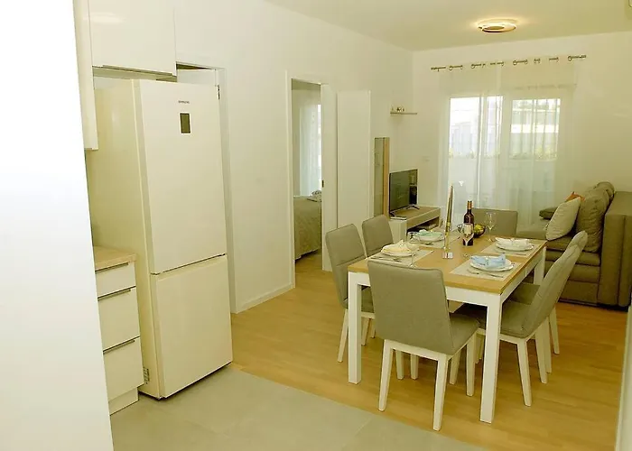 Camino - Near Mall Of Appartement *